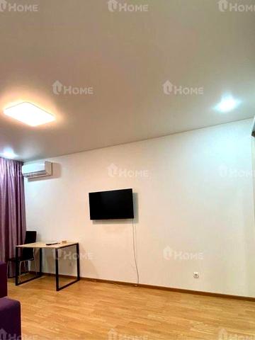 Однокомнатная квартира в ЖК Рогатинский."метро Центральный рынок"