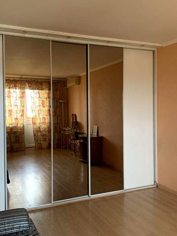 Аренда 2 кв. 52 м. Ул. Каштановая 14. Троещина. Деснянский. Свободна