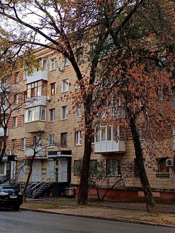 Науки просп. (Леніна), 24