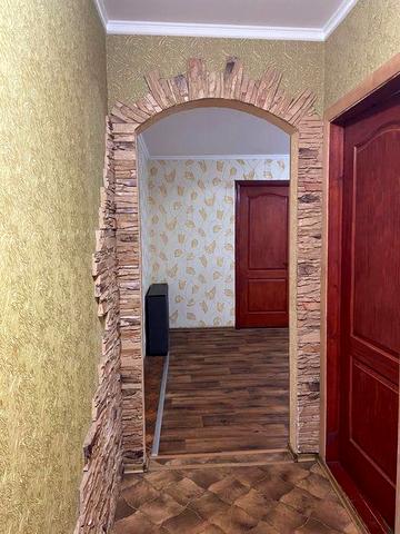 Двох кімнатна квартира в районі Універмагу