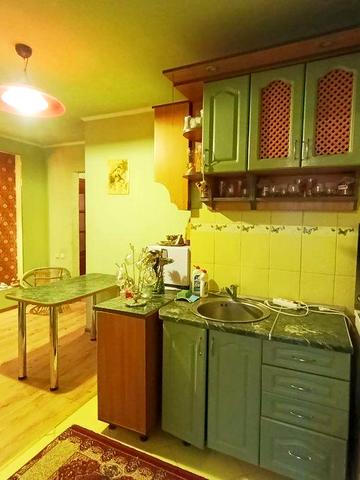 Продається чотирьохкімнатна квартира в центрі Самбора!