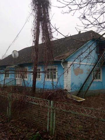 Продам будинок в селі