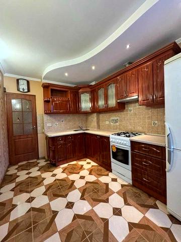 Продаж 3-х кімнатної квартири на Вокзальній