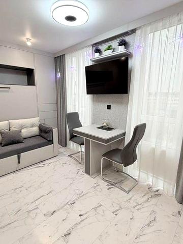 Перша оренда 1к квартири ЖК Аура центр Крюківщина