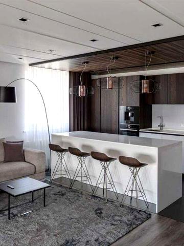 Продам 4-х кімнатну  простору, облаштовану квартиру