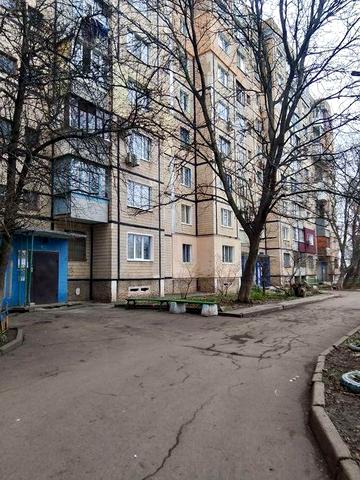 Продам 1 ком чешку на Крэсе