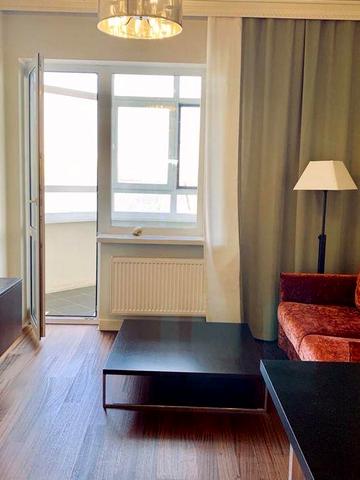 Оренда 1-кімнатної квартири студії в ЖК Коспополітен, Дегтярівська 25А