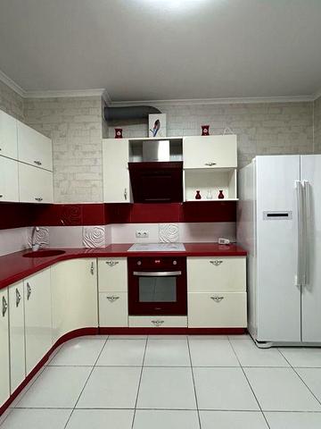 Оренда 1-кім. (46 м2) Ващенка, 1, поруч метро Позняки/Осокорки