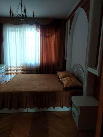 Продаю Срочно 4к.кв Таврический с Автономным Отоплением