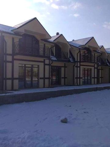 Курортна, 35 В