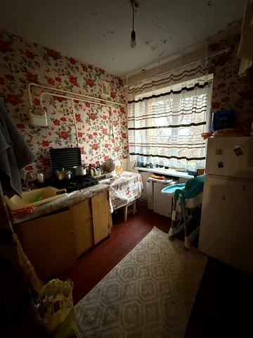 Продається квартира в селищі Мирне