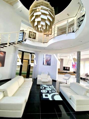 Vip  аренда стильного дома на 10 Фонтана , бассейн , 7 соток