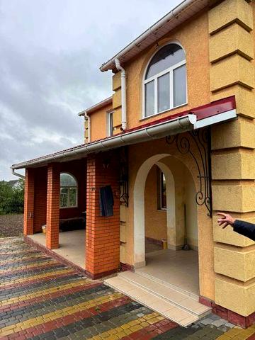 Продам гарний будинок пригород Вінниці