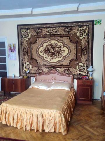 Продається квартира в особняку Паркова зона