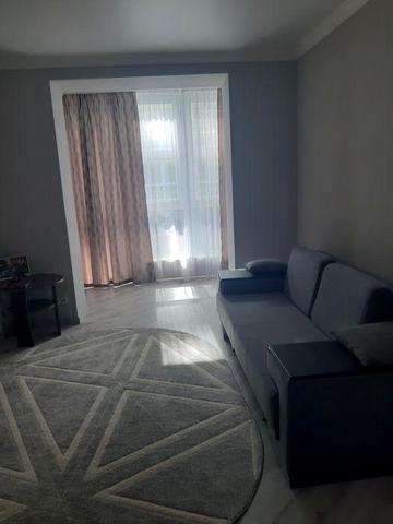 Здам одноімнвтну квартиру жк Континетн