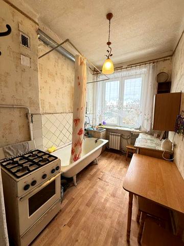 Центр | 2–к Старокозацька 65 | завжди є світло