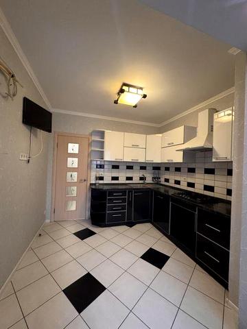 Продаж 2 квартири Старокиївська 99