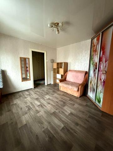 Продам 1к.кв , 101 мікрорайон !