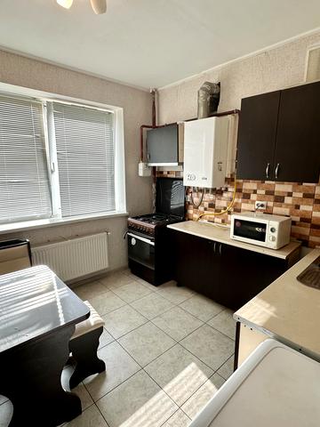 Інститутська вул., 51