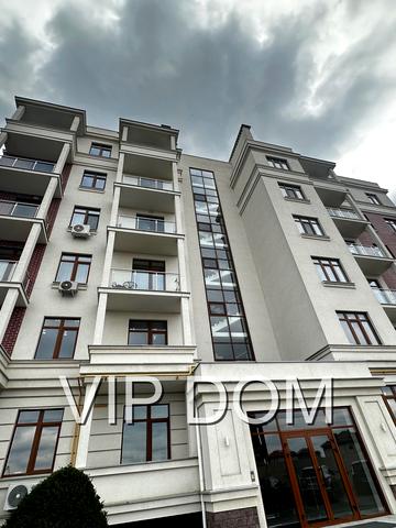 Таїровська вул., 34