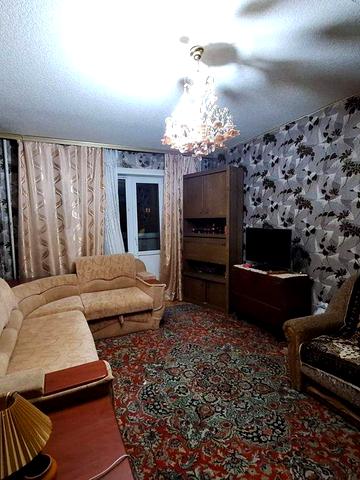 Оренда трикімнатної квартири Закревського 69