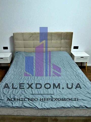 Продаж 1к квартири вул. Героїв Крут 14. Бровари