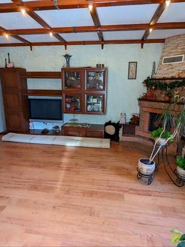 Продаж 3х з гаражем в центрі. Автономне опалення