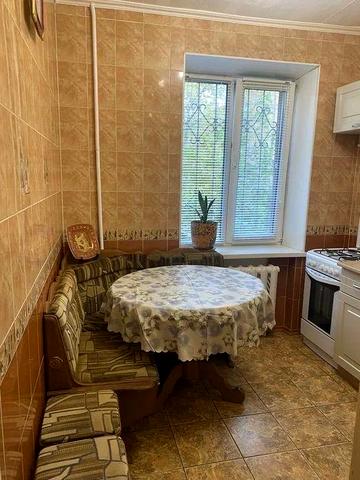 Світла 2к квартира з гарним ремонтом!