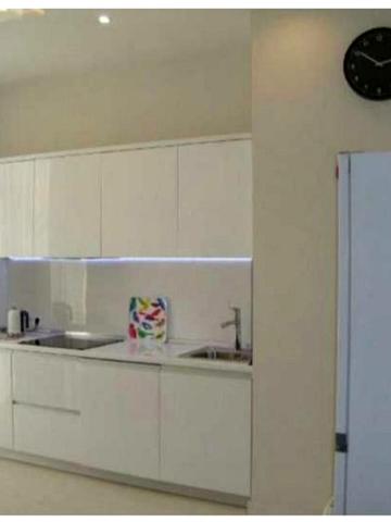 Однокімнатна квартира з видом на море в 3 Перлині