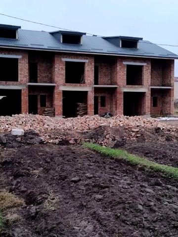 Продається сучасний двоповерховий котедж з мансардою !!!