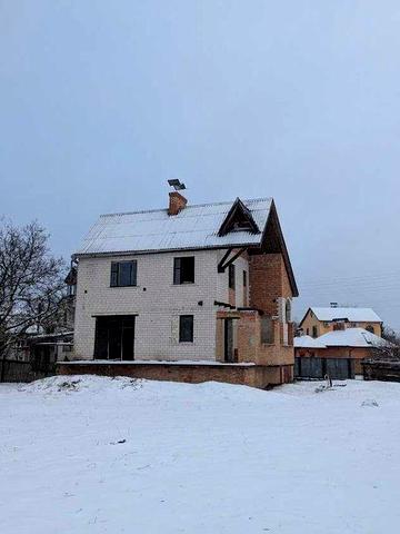 Будинок 160 кв.м 2 поверхи у Хрещатику біля лісу та річки, безнал.