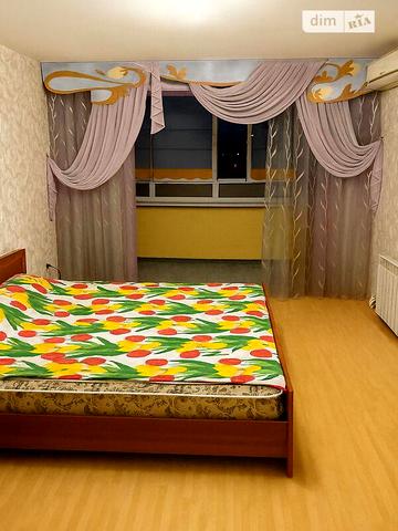 Довгострокова оренда 1к Квартира Шнеєрсона Менахем-Мендл вулиця