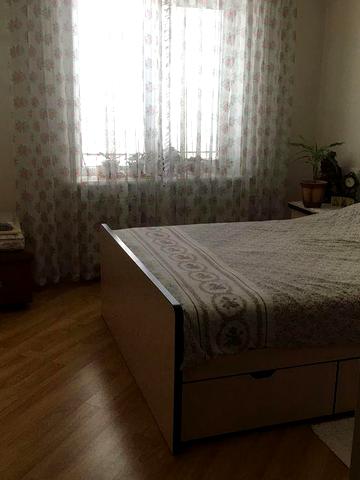 Продам квартиру двох кімнатна ( район Болгари)