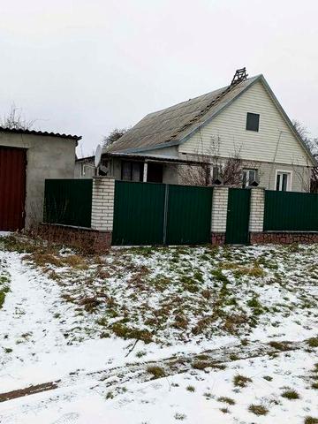 Продається дім деревяний обкладений цеглою Хорошів