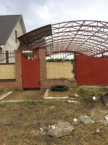 Продам дом в с. Орловщина район церкви и ипподрома