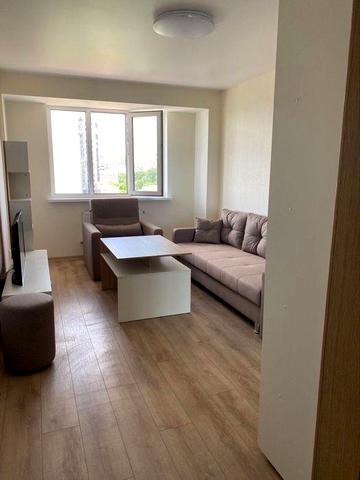 Здам в аренду 1 ком квартиру 7 етаж Гауді Холл