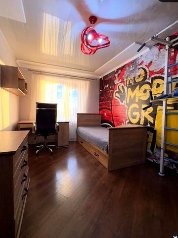 Классная трёхкомнатная квартира с ремонтом и без выключения света