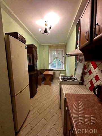 Сдам двух комнатную квартиру в Центре.