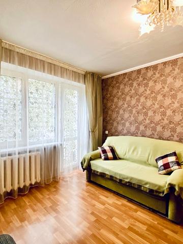 Волинська вул., 7