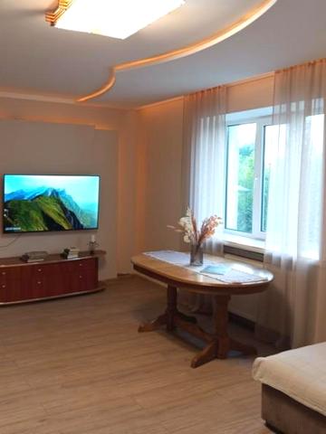 Дом у каньона Родинний маєток Family Estate