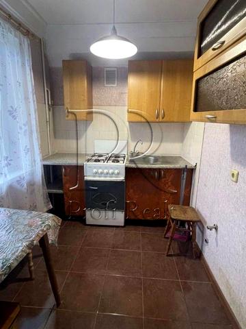 Павла Тичини просп., 19