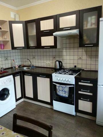 Продам 1 к квартира 1 й Южний