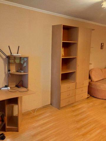 Продам 1к кв центр пр Леси Украинки  7-9 эт дома  центральный рынок.