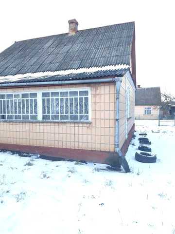 Продаж цегляного будинку Клевань