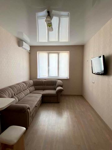 Драгоманова вул., 6