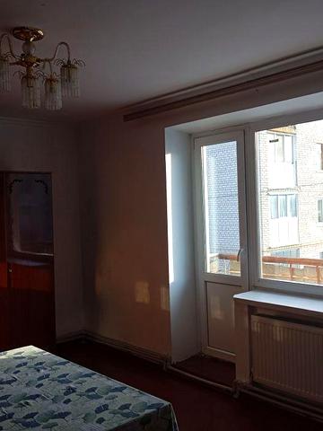 Продаж трикімнатної квартири м.Чуднів