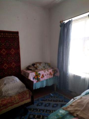 Продам 3-х кімнатну квартиру в м. Заводське.