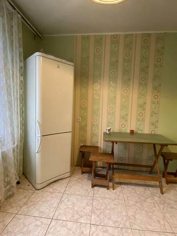 Довгострокова оренда двокімнатної квартири