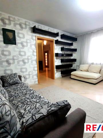 Кадетський Гай вул., 7