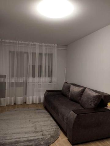 (Е-ВІДНОВЛЕННЯ)Продам 2 квартиру Змиев